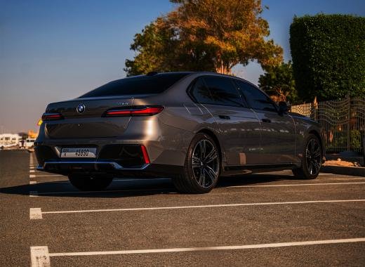 BMW 740i M Kit