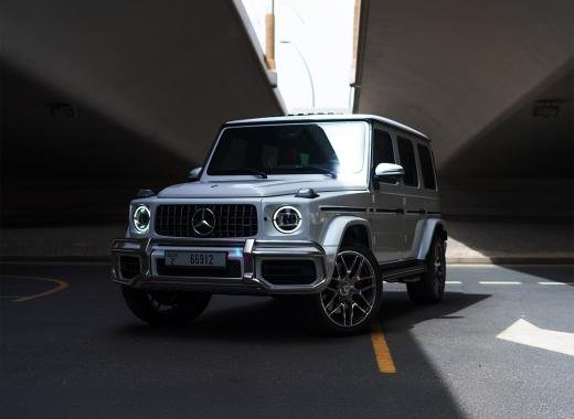 Mercedes G63 AMG - White